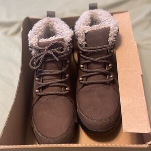 The North Face Women's Sierra Mid Lace Waterproof Boots